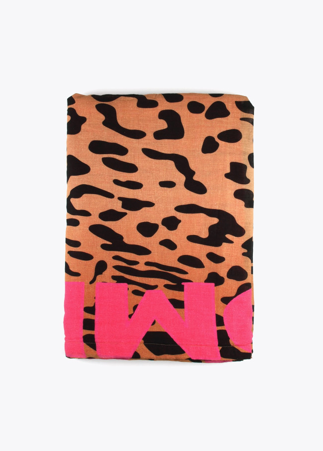 Serviette imprimé léopard avec logo LOLA