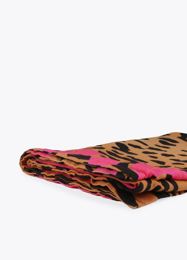 Serviette imprimé léopard avec logo LOLA