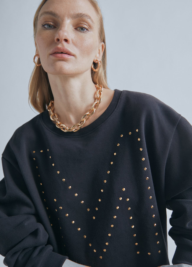 Sweatshirt mit M-Detail aus Strass