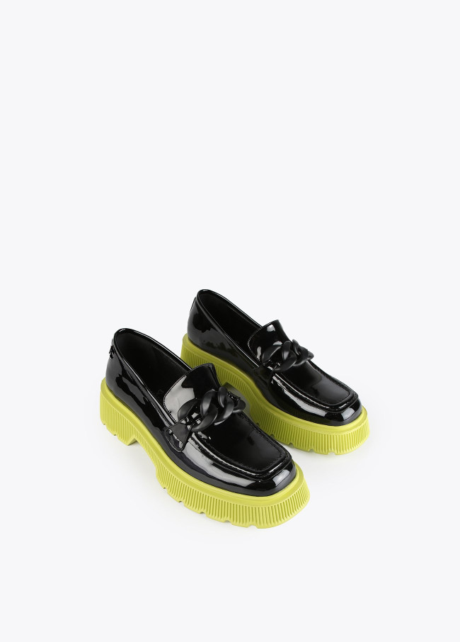 Loafers with coloured track soles 2
