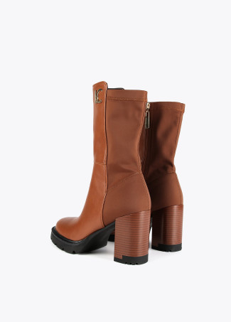 Stiefeletten mit halbhohem Schaft aus zw