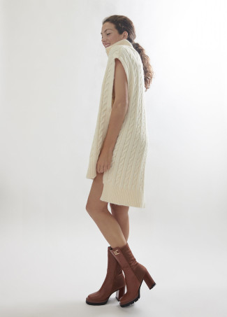 Mid-led ankle boots in two fabrics