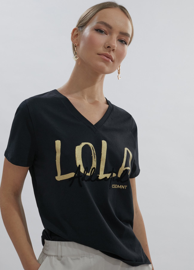 LOLA SUPREMO T-shirt with an exclusive design