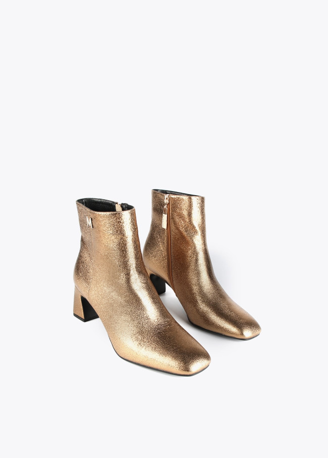 Metallic ankle boots 2