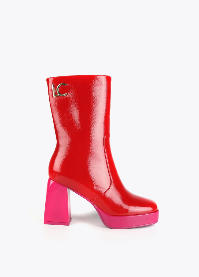 Patent leather ankle boots with high hee