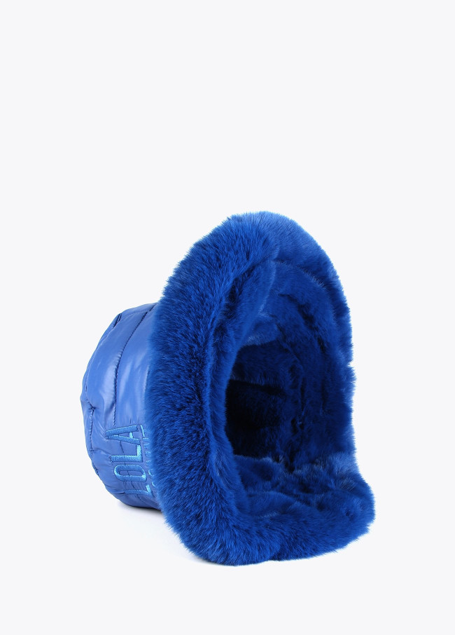 Reversible bucket hat with fur 2