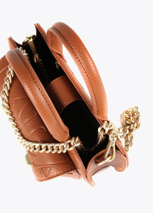 Mini borsa a tracolla con logo inciso