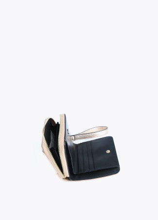 Small metallic wallet
