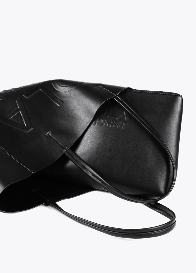 Borsa shopper con logo in rilievo