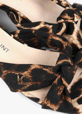 Sandalia estampado animal