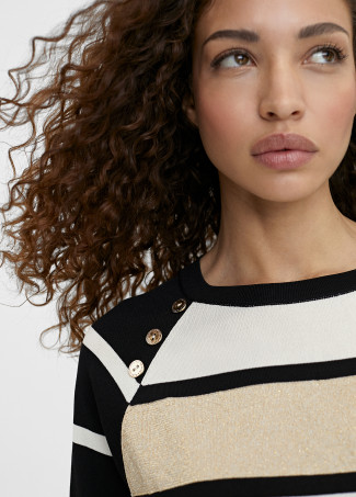 Camisola de malha às riscas