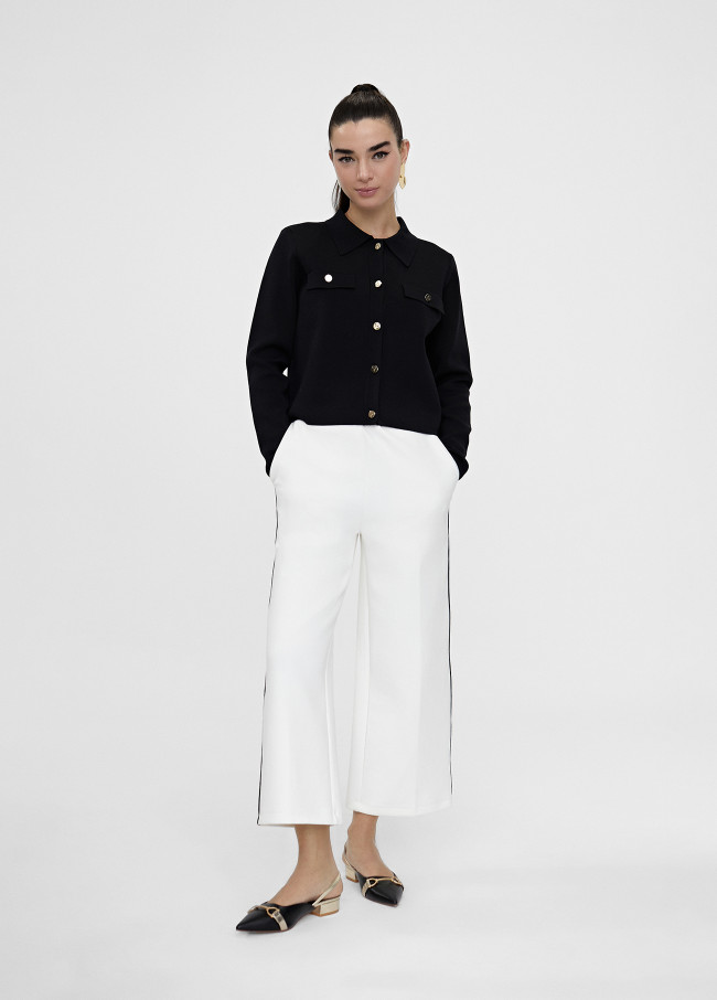 Tracksuit bottoms with piping