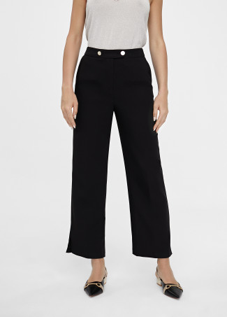 Gerade geschnittene Hose mit Knopf-Detai