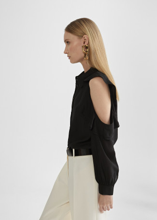 Camicetta con spalle scoperte