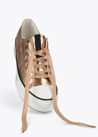 Zapatillas sneakers metalizadas