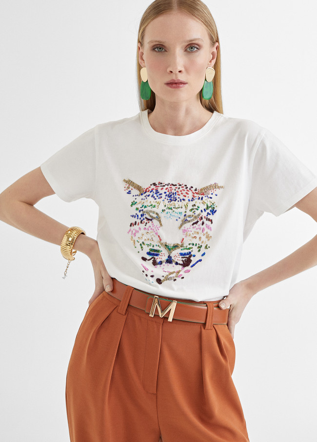 T-shirt com tigre bordado