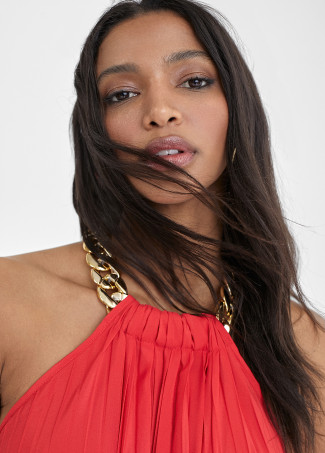 Langes Kleid mit Neckholder