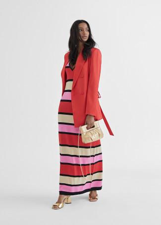 Langes gestreiftes Kleid