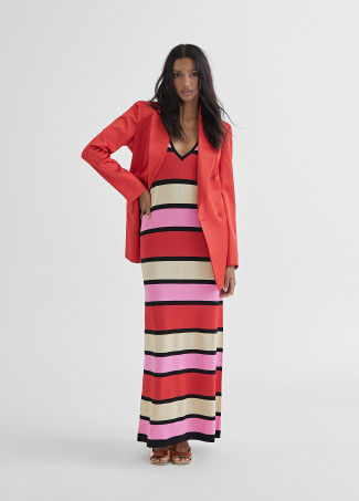 Langes gestreiftes Kleid