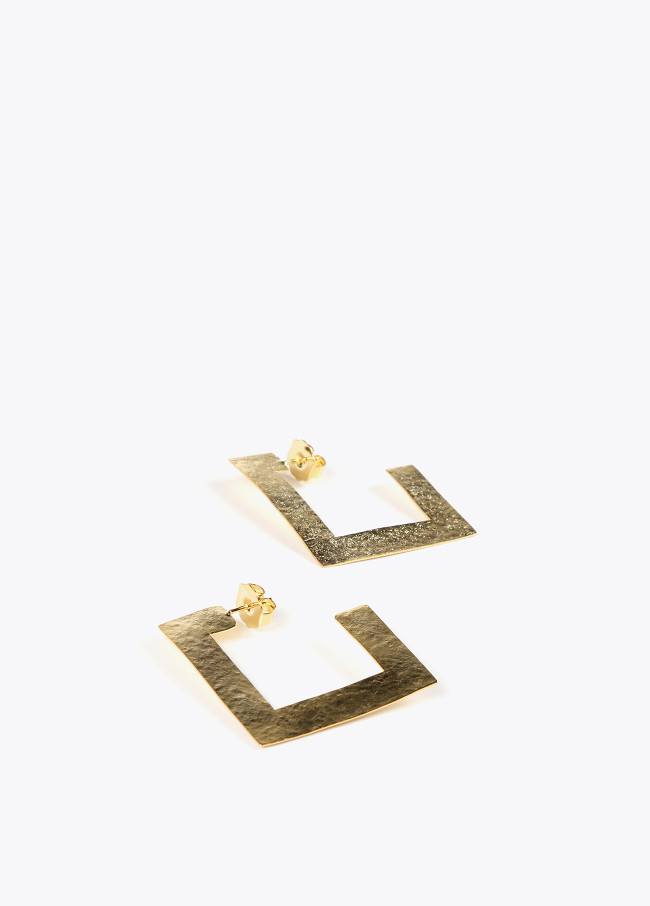 Golden square hoop earrings