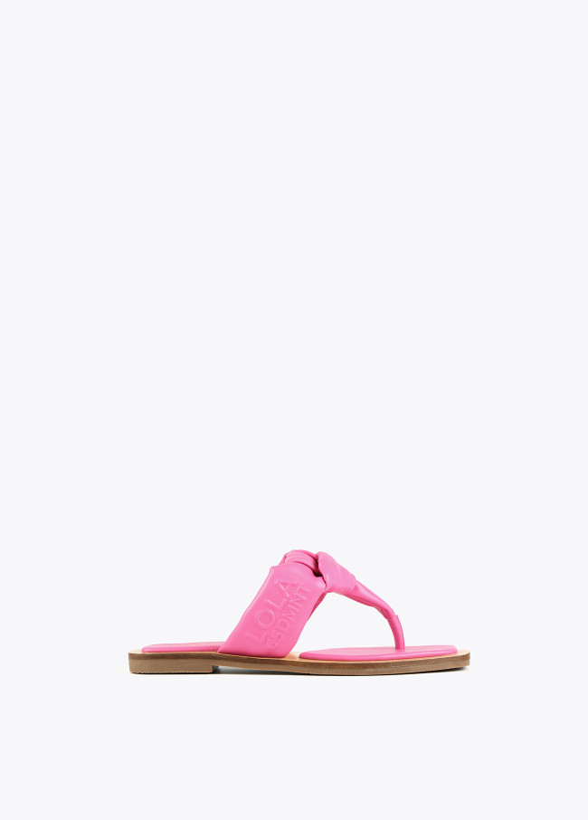 Flat thong sandals