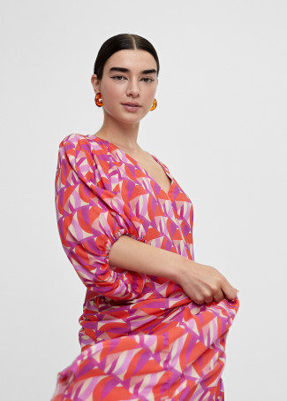 Kleid mit mehrfarbigem Print