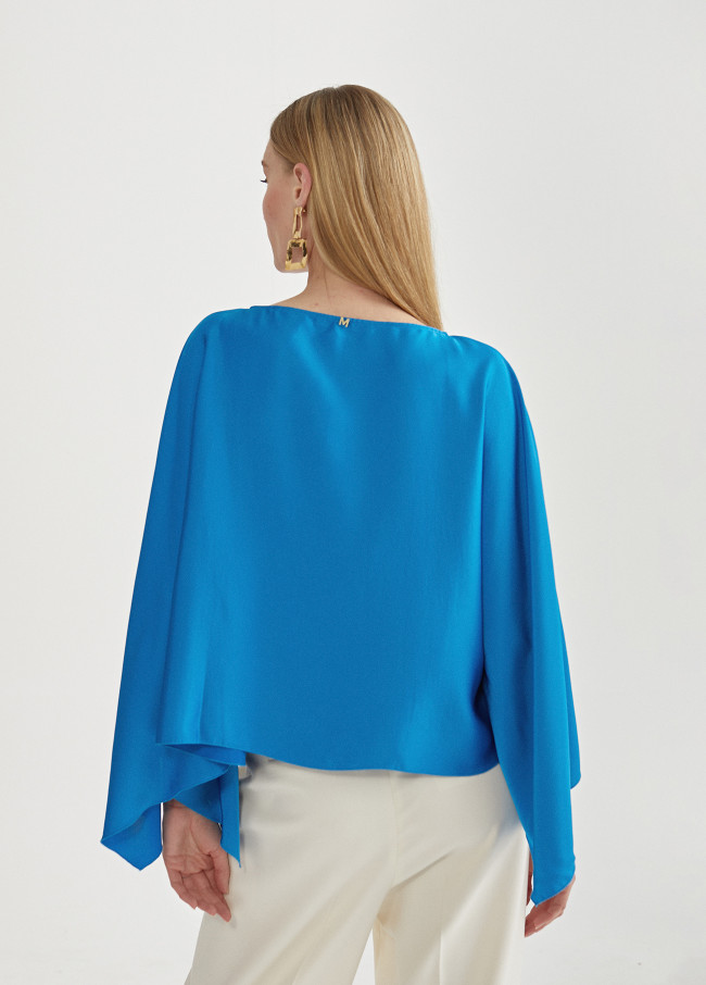 Blouse-style cape