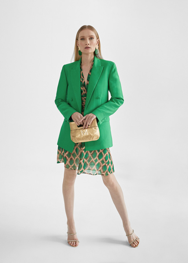 Kurzes, fließendes Kleid mit Print