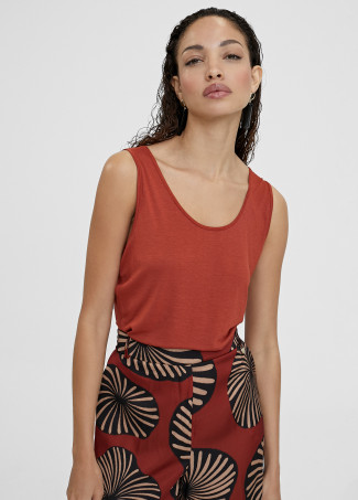 Camiseta lisa de tirantes