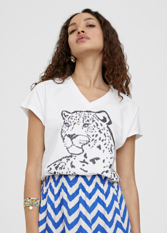 T-shirt com posicionamento de tigre