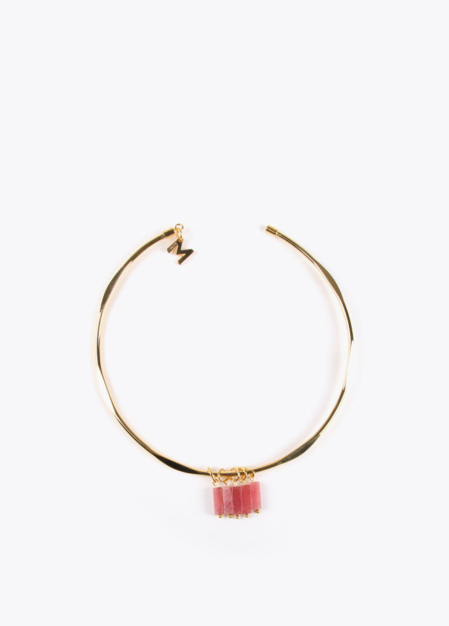 Collar tipo gargantilla