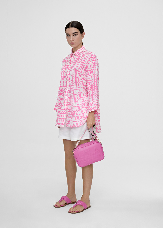 Camisa logomanía