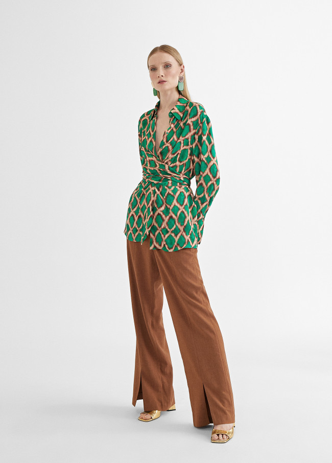 Chemise imprimée avec nœud