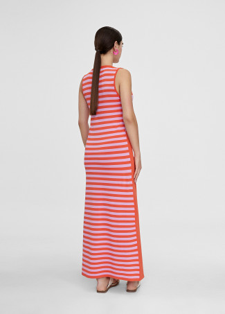 Langes Kleid aus Strick