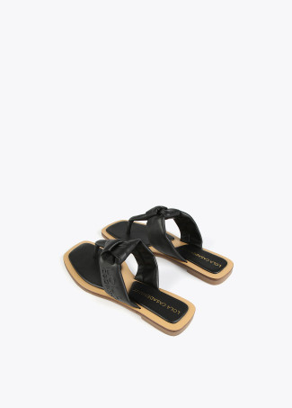 Sandales entre-doigts