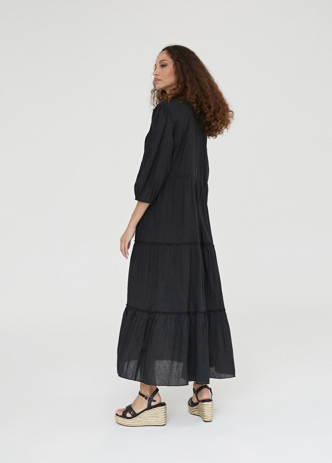 Caftan largo con bordado