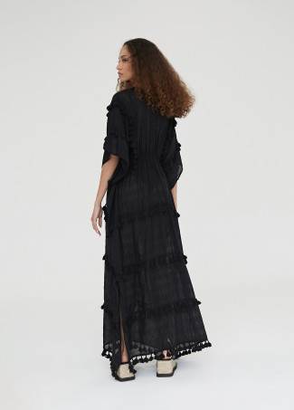 Caftan largo con pompones