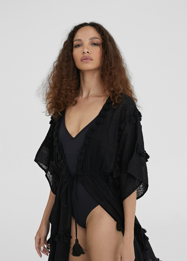 Caftan largo con pompones
