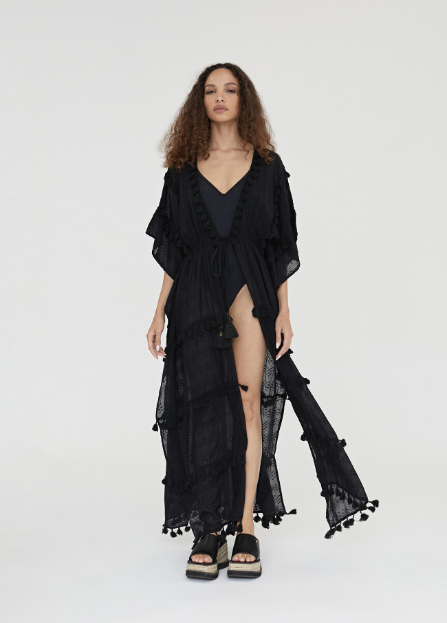 Long kaftan with pompoms