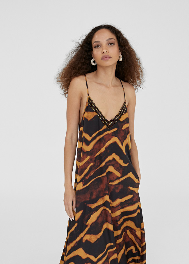 Langes Kleid mit Zebraprint