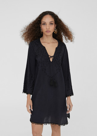 Caftan court avec broderie