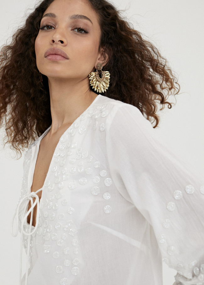 Caftan corto con bordado