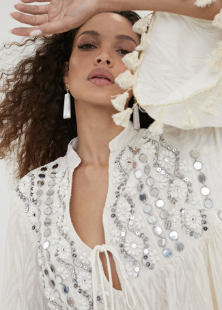 Short embroidered kaftan