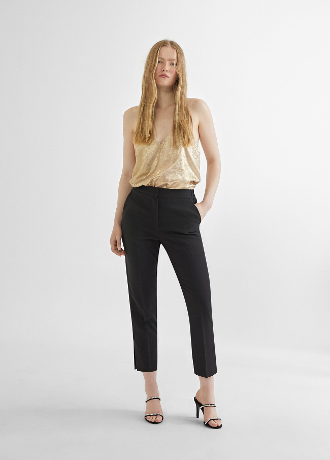 Cropped trousers with slits