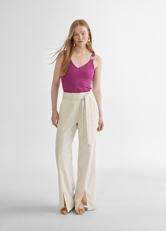 Strappy top with metal M