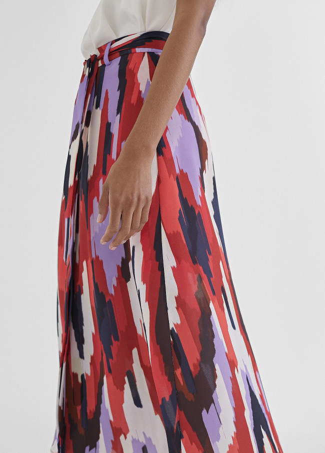 Gonna midi con cintura