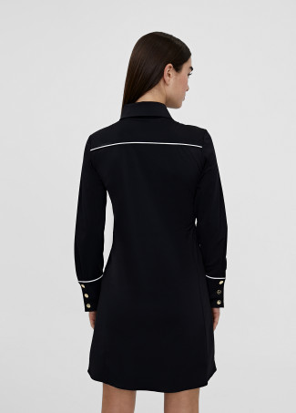 Fitted shirt dress