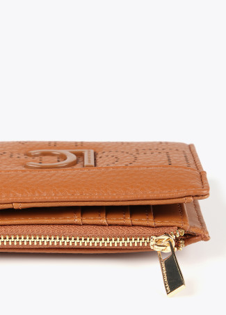 Kleine Brieftasche mit Stanzmuster