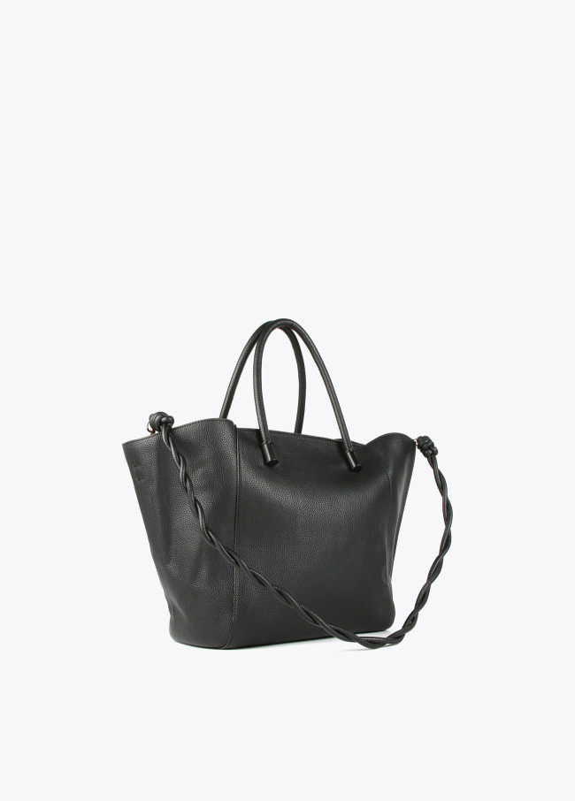 Shopper aus genarbtem Kunstleder