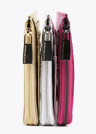 Metallic card holder